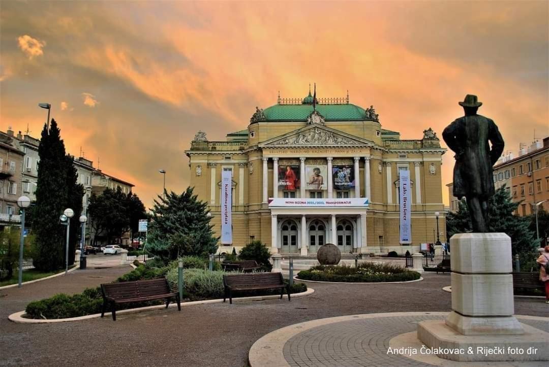 Апартаменты Adriatica Риека Экстерьер фото
